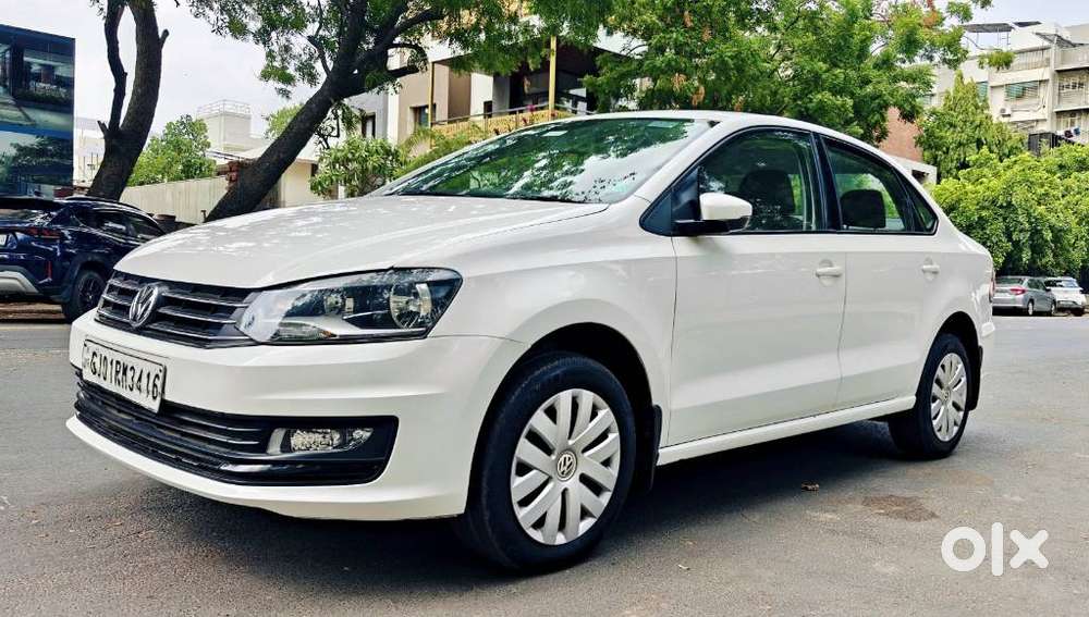 Volkswagen Vento 1.2 Tsi Comfortline At, 2015, Petrol