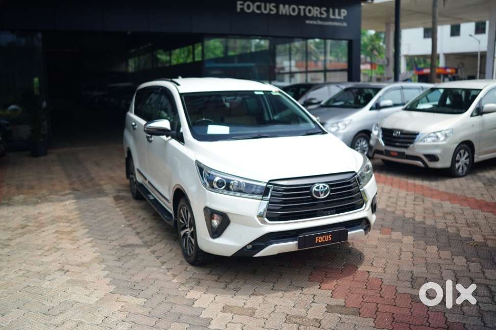 Toyota Innova Crysta 2.4 Z 7 Str, 2022, Diesel