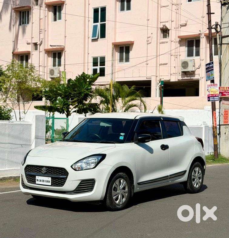 Maruti Suzuki Swift 1.2 Vxi (o), 2023, Petrol