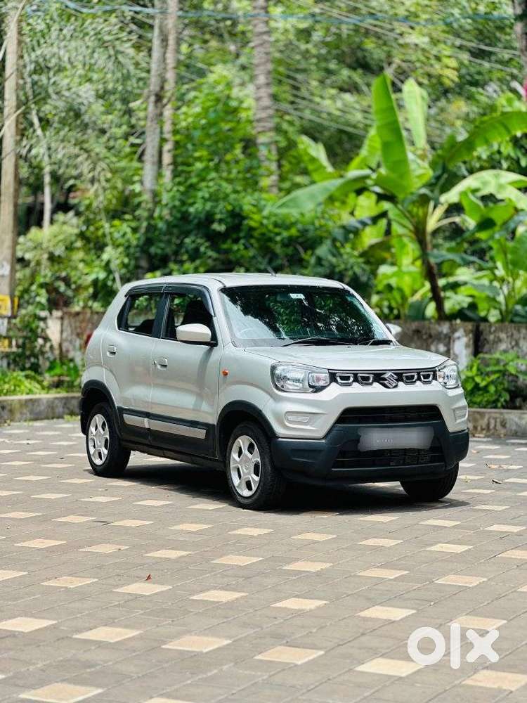 Maruti Suzuki S-presso Vxi Plus, 2022, Petrol
