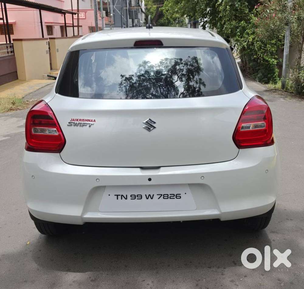 Maruti Suzuki Swift Lxi Option, 2022, Petrol