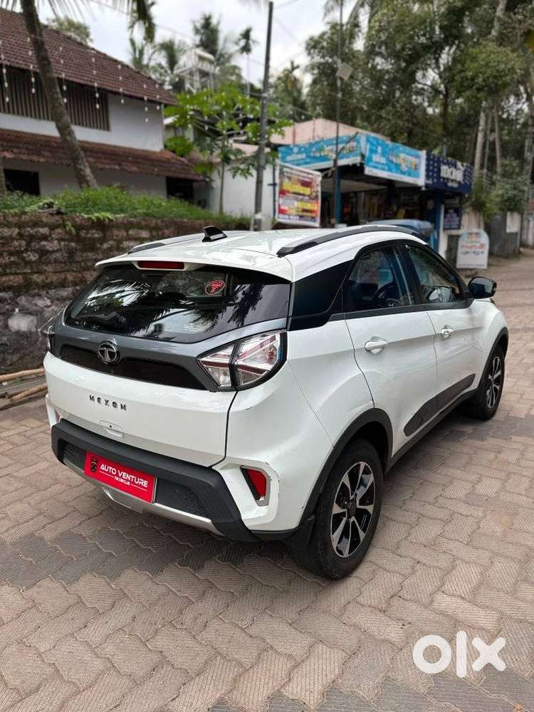 Tata Nexon 1.2 Revotron Xz Plus, 2020, Petrol