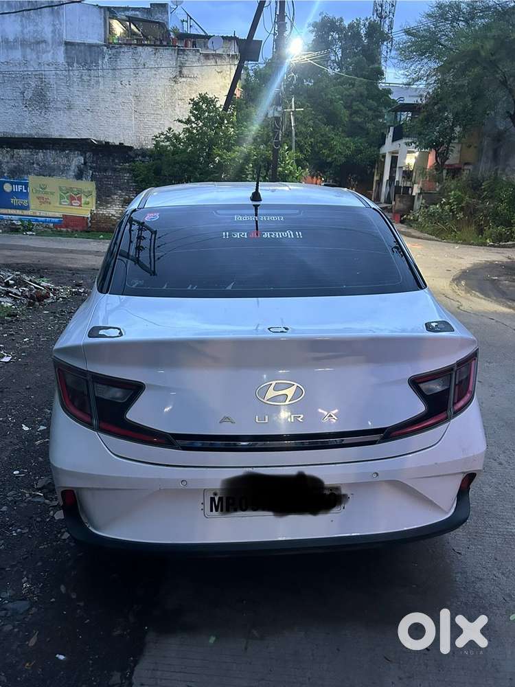 Hyundai Aura 2024 Car