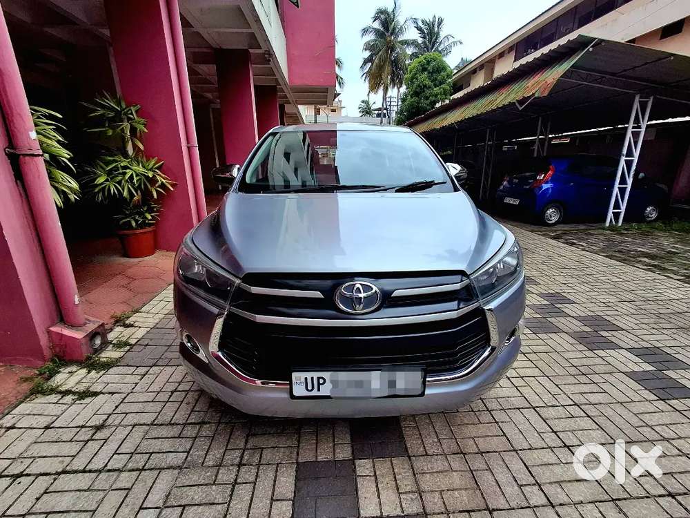 Toyota Innova Crysta 2017 G4,  8 Str, Well Maintained.