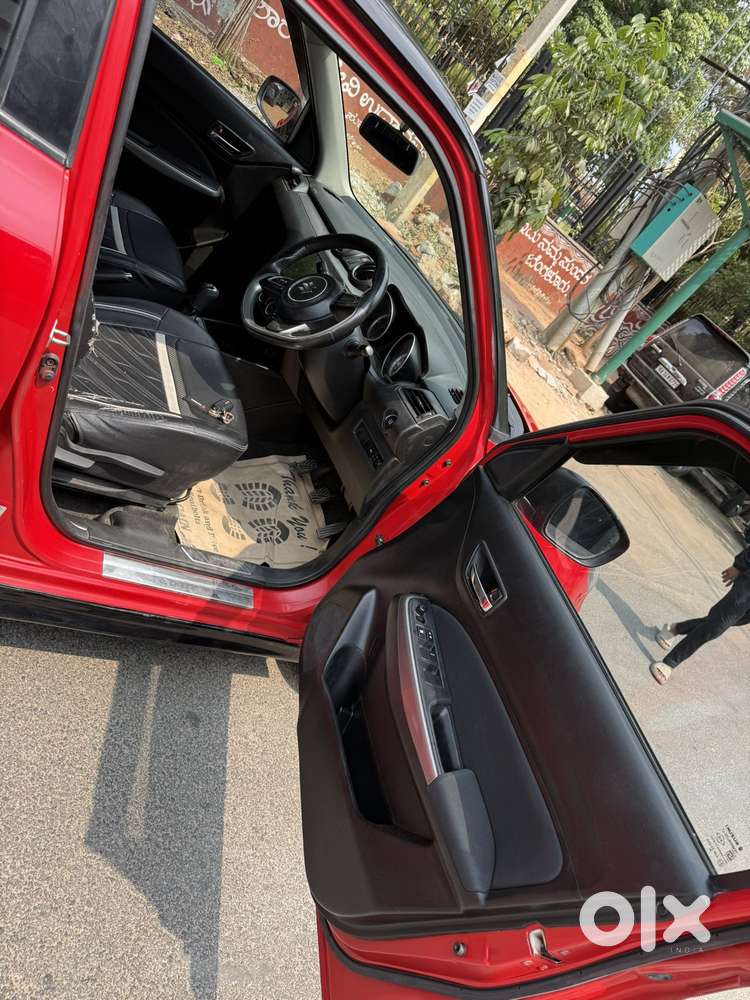 Maruti Suzuki Swift Zdi Plus, 2018, Diesel