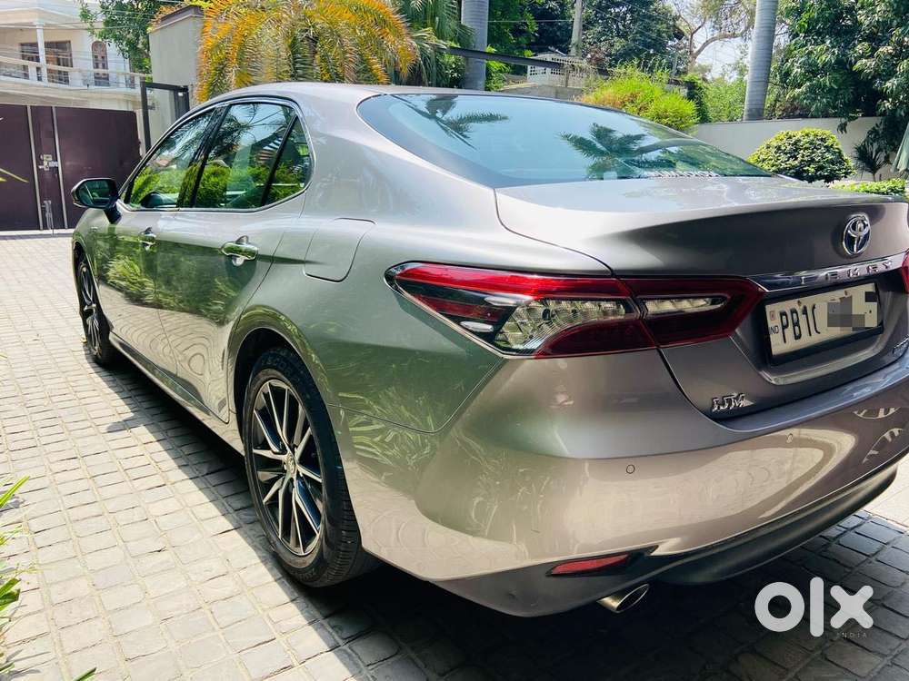 Toyota Camry [2019-ongoing] 2.5 Hybrid, 2023, Petrol
