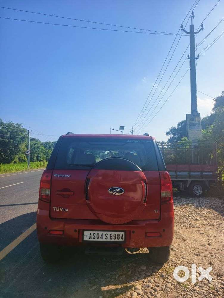 Mahindra Tuv 300 Mhawk100 T8, 2017, Diesel