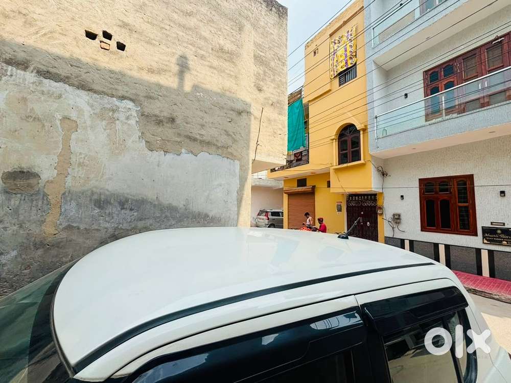 Maruti Suzuki Swift 2014 Cng Outside 120000 Km Driven Well Maintain