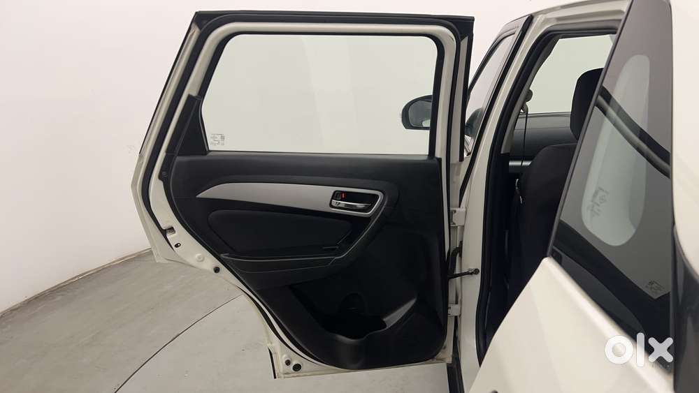 Maruti Suzuki Vitara Brezza 1.5 Zxi At, 2020, Petrol