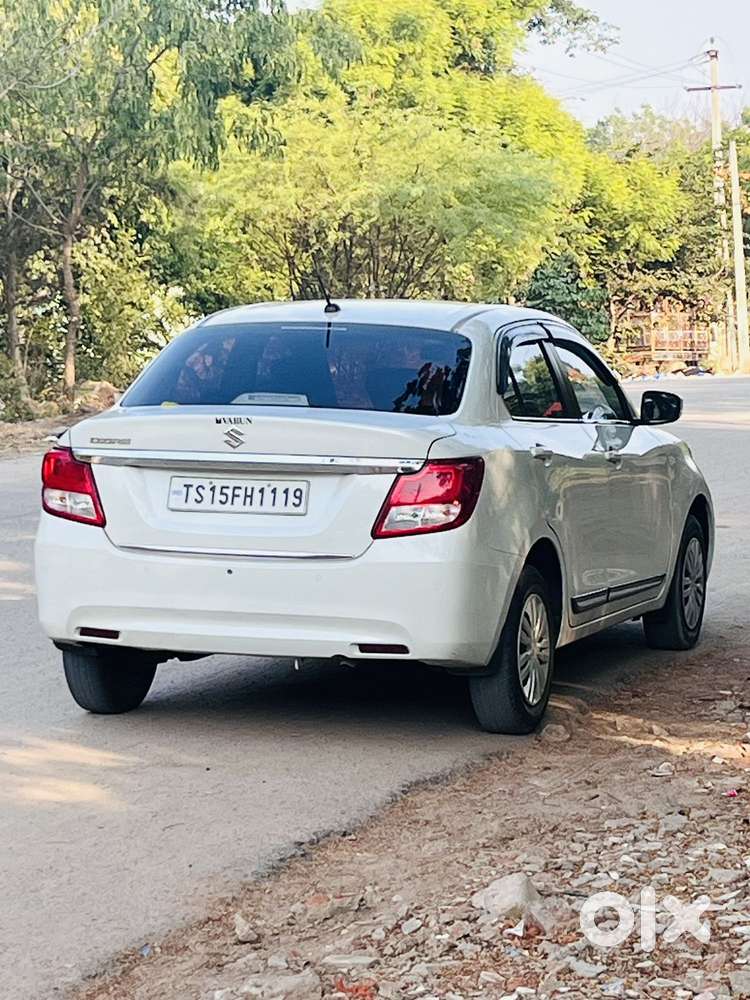 Maruti Suzuki Swift Dzire, 2022, Petrol