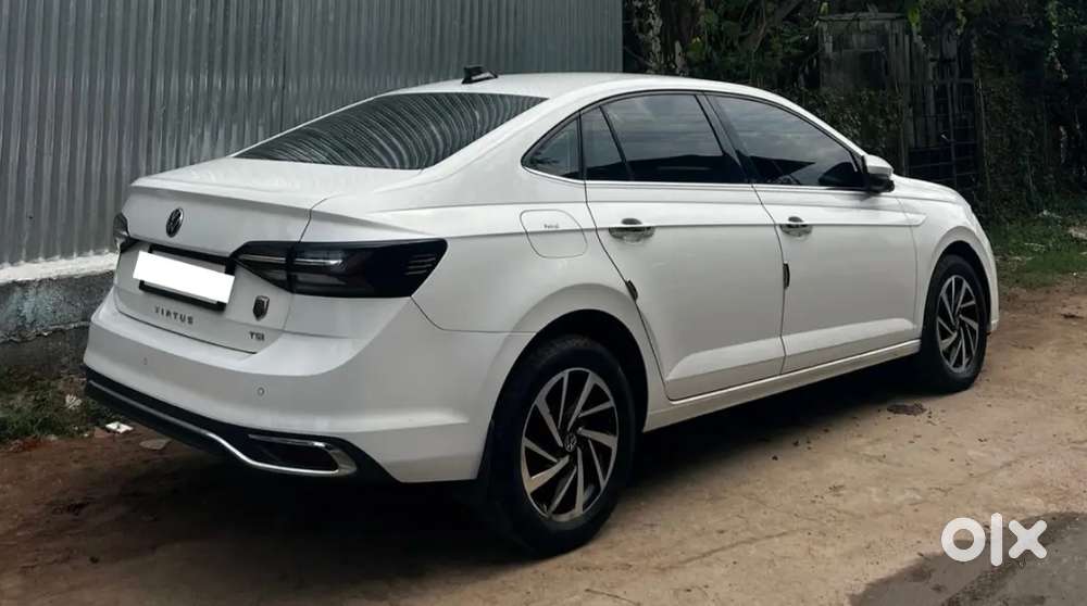 Volkswagen Virtus 2023 Petrol Well Maintained