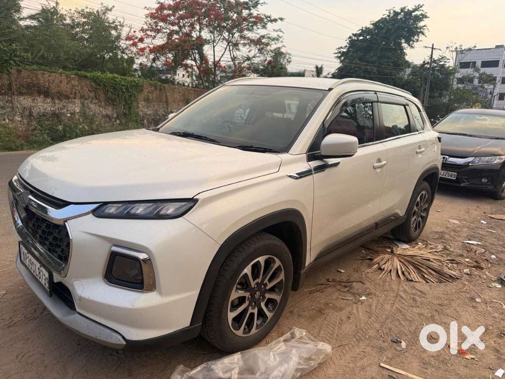 Maruti Suzuki Grand Vitara 2023 Petrol 26000 Km Driven