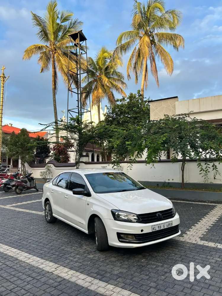 Volkswagen Vento Diesel 2013 Manual Highline