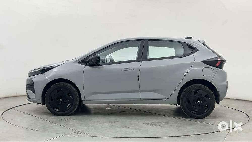 Tata Altroz Xm Plus Petrol, 2025, Petrol