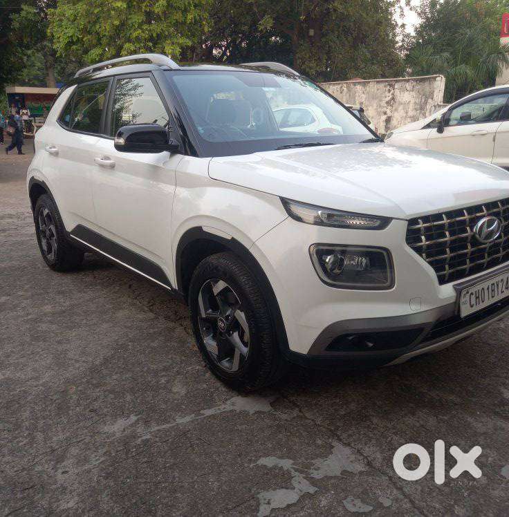 Hyundai Venue Sx Dual Tone, 2019, Diesel