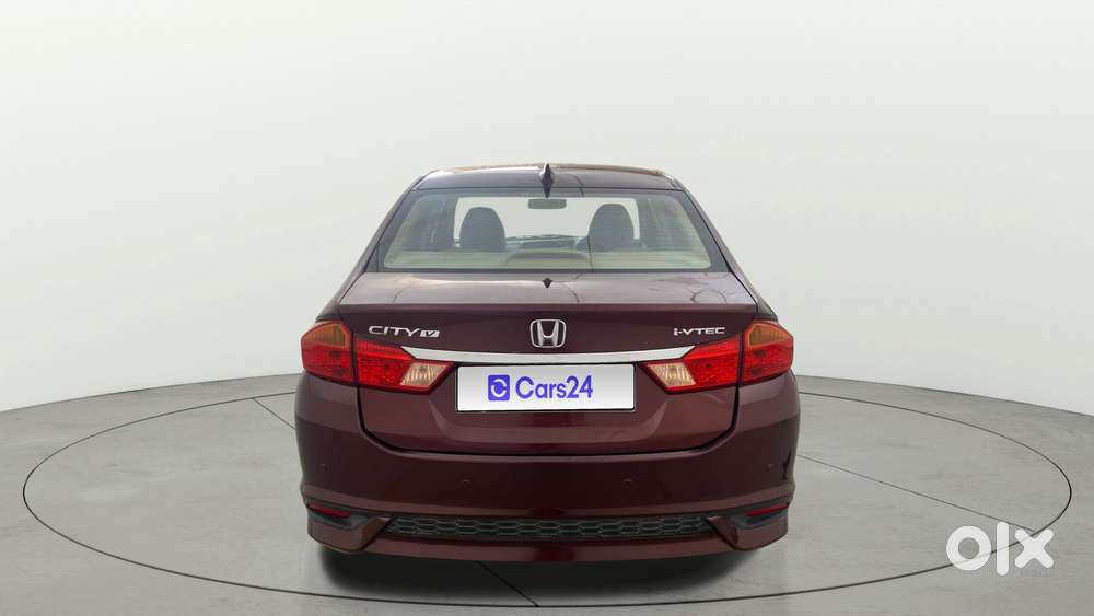 Honda City I-vtec V, 2018, Petrol