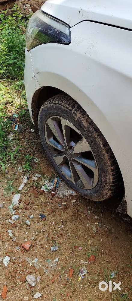 Hyundai Sportz Vtvt I20 2015 Variant