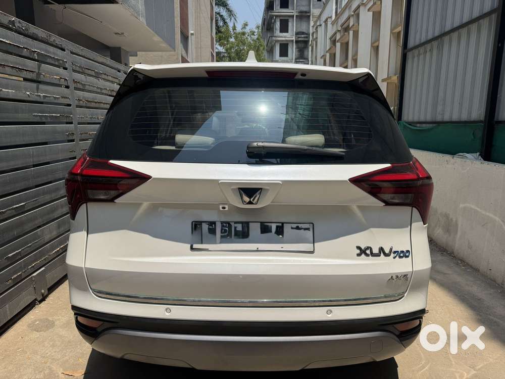 Mahindra Xuv700 2.2 Ax 7 Diesel At Luxury Pack Str, 2022, Diesel