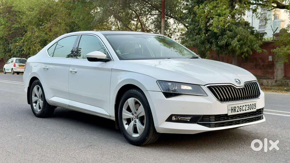 Skoda Superb Style 1.8 Tsi At, 2016, Petrol