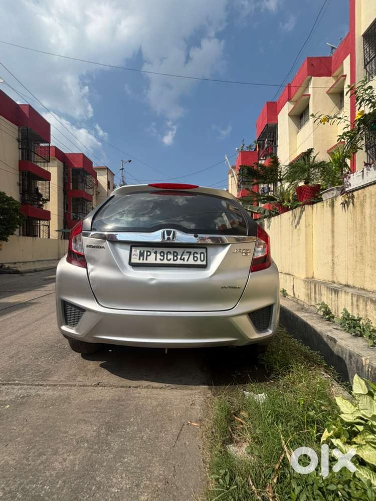 Honda Jazz Petrol 35000 Km Driven