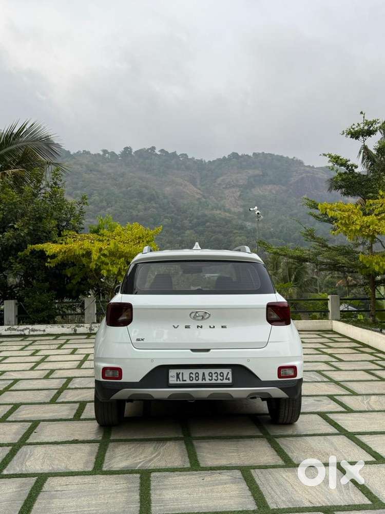 Hyundai Venue Sx Diesel 2020  Single Owner  Excellent Condition