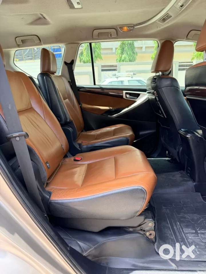 Toyota Innova Crysta, 2016, Diesel