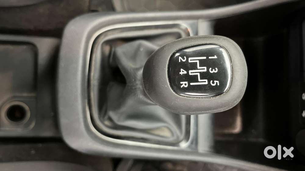 Tata Punch Camo Adventure Mt, 2022, Petrol