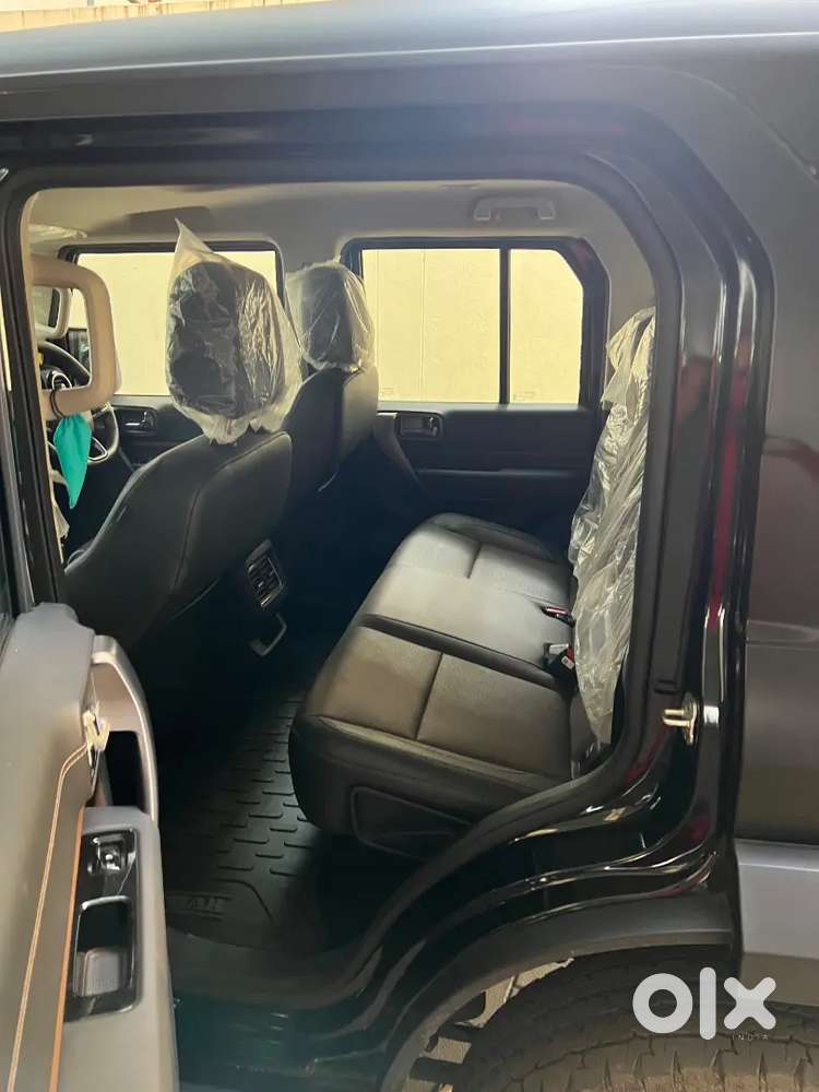 Mahindra Thar Roxx  Ax7l Top End 2025 Diesel