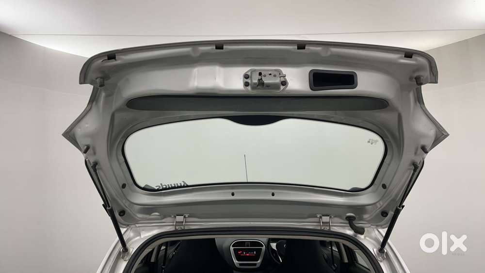 Tata Tiago 1.2 Revotron Xm, 2016, Petrol