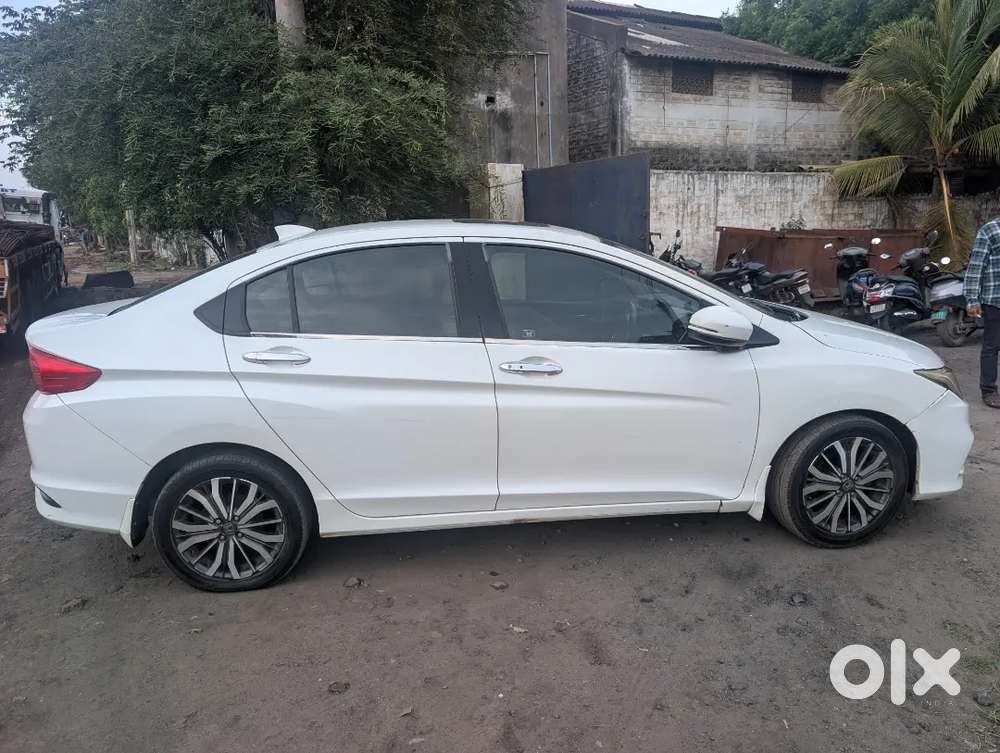 Honda City Diesel 2017 Top End Variant With Sunroof