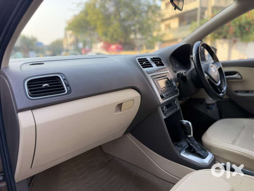 Volkswagen Vento 1.2l Tsi Highline Plus At Petrol, 2014, Petrol