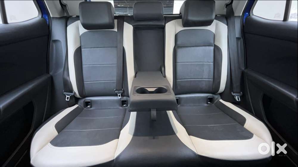 Volkswagen Taigun Topline 1.0 Tsi Mt (electric Seats), 2022, Petrol