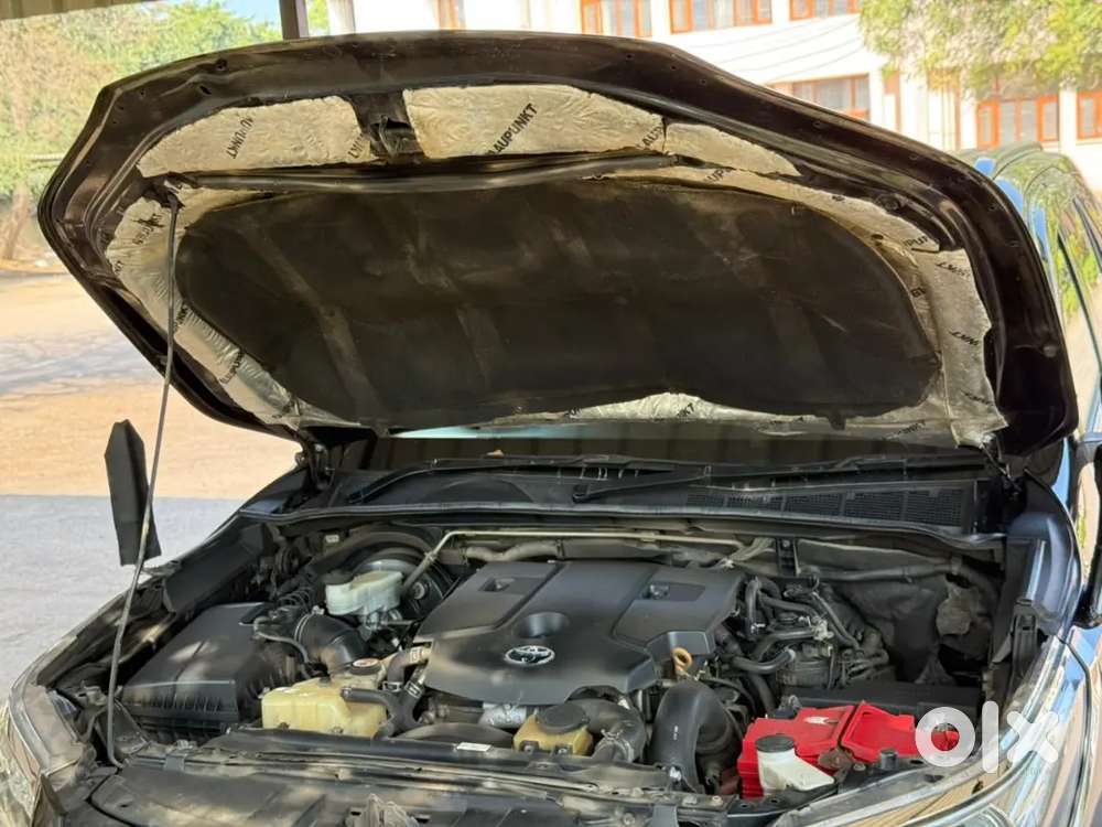 Toyota Fortuner 2017 Diesel 120000 Km Driven