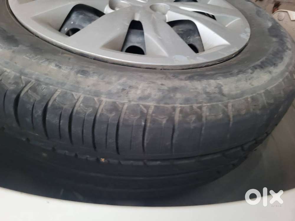 Verna Company Service Record New Battery Tyre