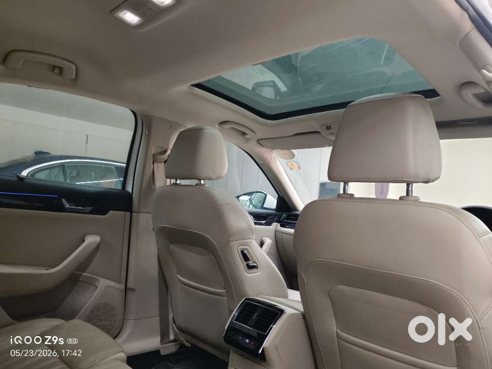 Skoda Superb L&k 2.0 Tdi At, 2016, Diesel