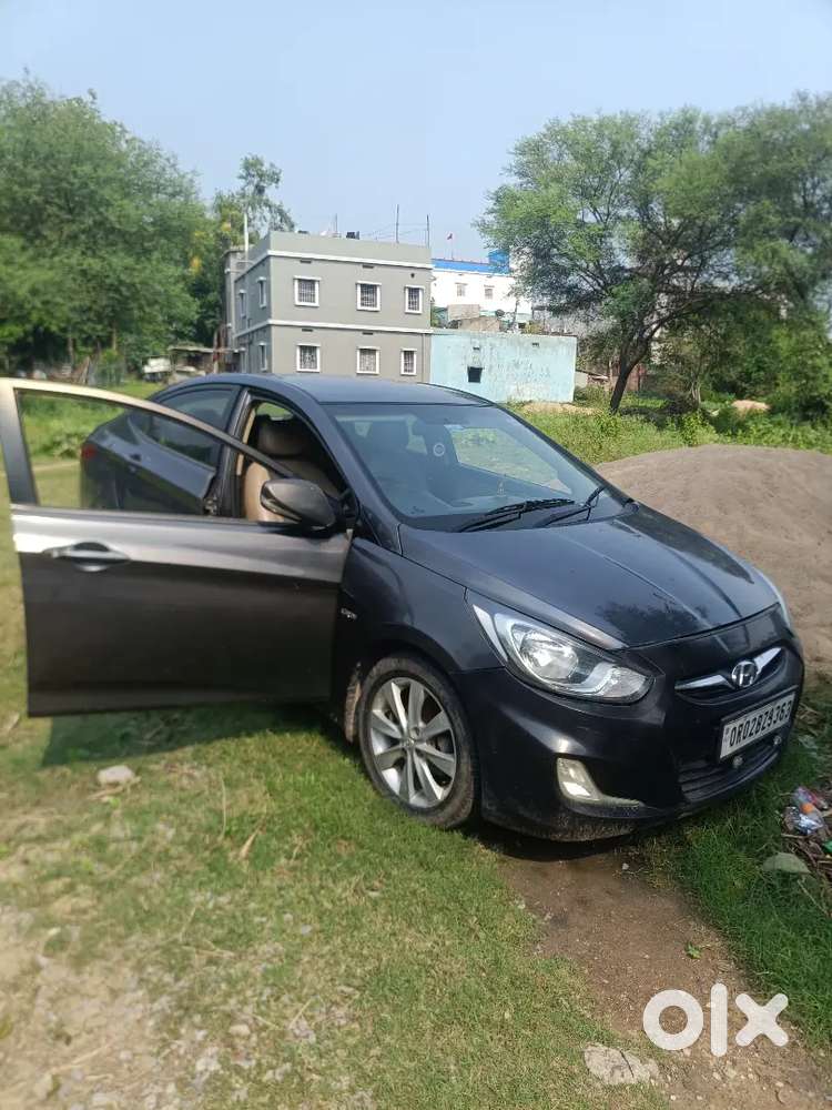 Hyundai Fluidic Verna 2012 Diesel 52000 Km Driven