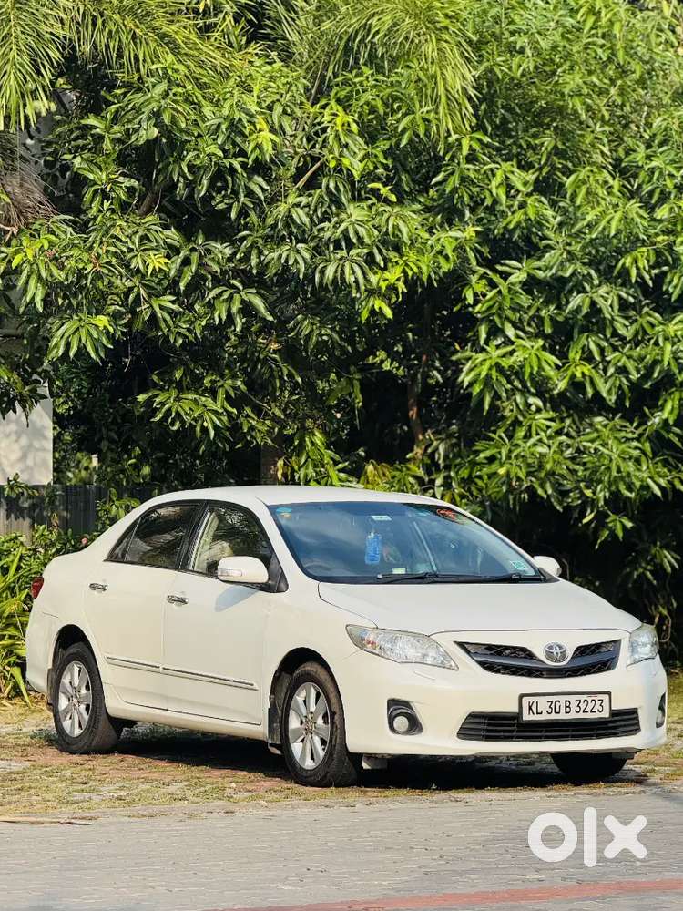 Toyota Corolla Altis 2011 Diesel Well Maintained