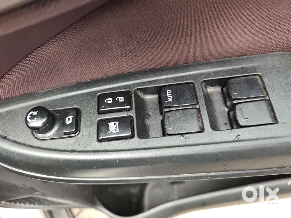 Maruti Suzuki Fronx Delta Plus 1.2 Ags, 2024, Petrol