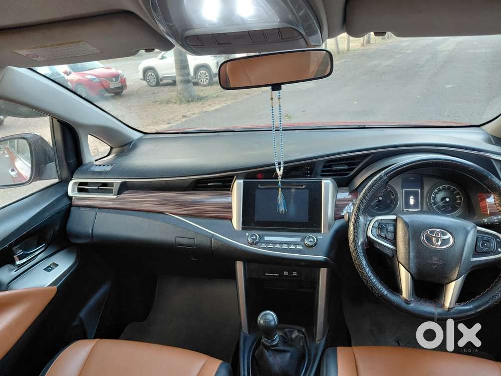 Toyota Innova Crysta Touring Sport 2.4 Mt, 2017, Diesel