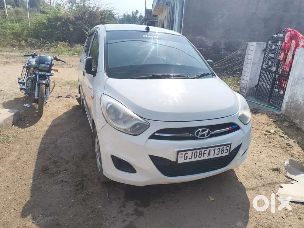Hyundai I10 2011 Petrol 64000 Km Driven