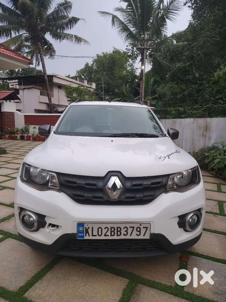 Renault Kwid 2017 Petrol Well Maintained.