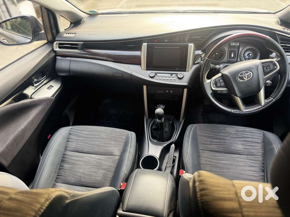 Toyota Innova Crysta