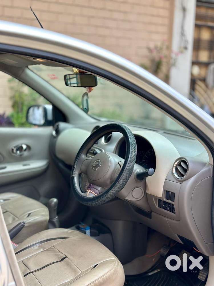 Nissan Micra 2010 Petrol 90000 Km Driven