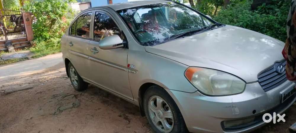 Low Budget போர் Famil Use.hyundai Verna Crdi At 2008