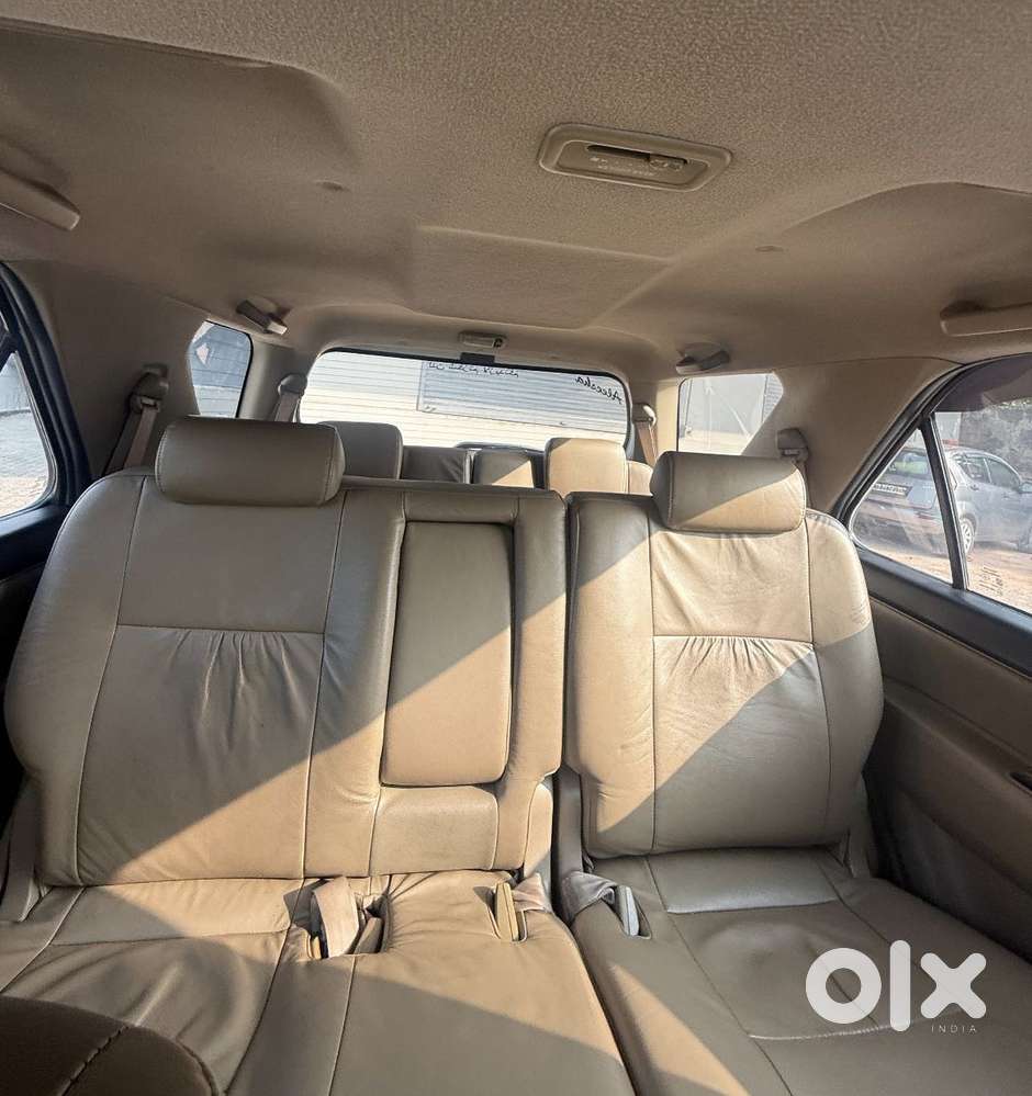 Toyota Fortuner 2011-2016 4x2 Manual, 2014, Diesel