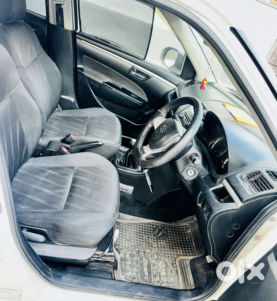 Maruti Suzuki Swift Vxi Glory Limited Edition, 2012, Petrol