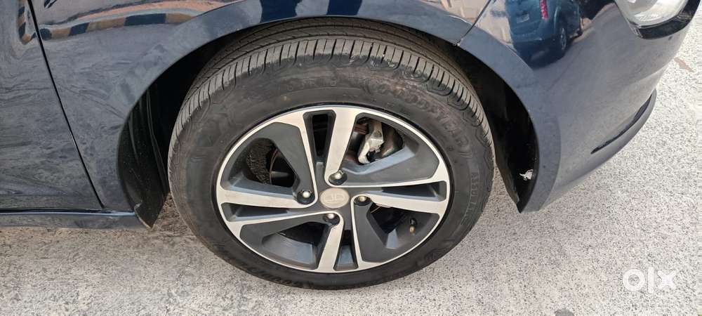 Tata Altroz Xz, 2022, Petrol