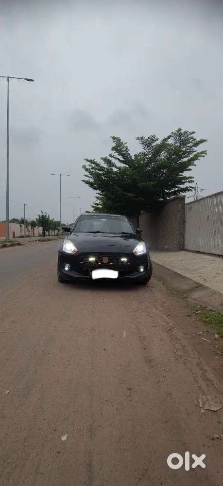 Maruti Suzuki Swift 2021