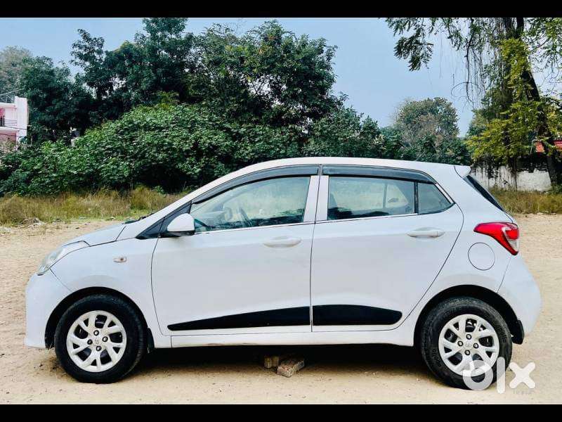 Hyundai Grand I10 1.2 Kappa Sportz Option, 2017, Petrol