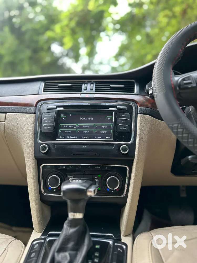 Skoda Superb 2013 Petrol Well Maintained